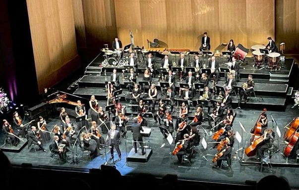 Münchener Syphoniker und Thomas Kaufman ,in Festhausspiels von Baden Baden